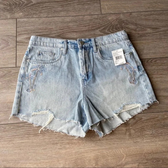 NWT BLANKNYC Vintage High Waist Denim Shorts - Picture 1 of 7